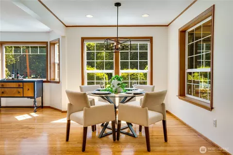 Dining - 36434 249th Ave SE, Enumclaw, WA 98022 photo 1 of 1