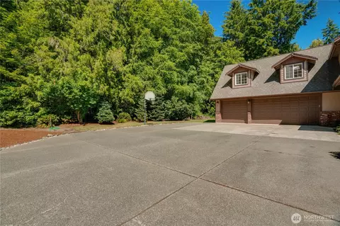 Exterior - 36434 249th Ave SE, Enumclaw, WA 98022 photo 8 of 13