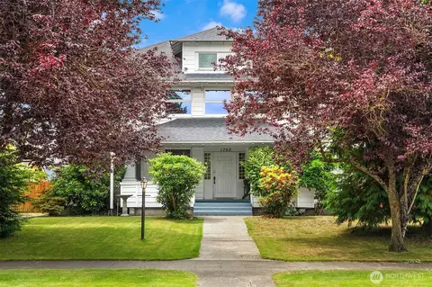 Exterior - 1702 Rucker Ave, Everett, WA 98201 photo 2 of 3
