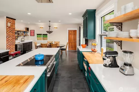 Kitchen - 1702 Rucker Ave, Everett, WA 98201 photo 5 of 5