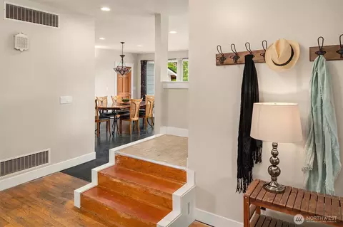 Entry Way - 1702 Rucker Ave, Everett, WA 98201 photo 2 of 2