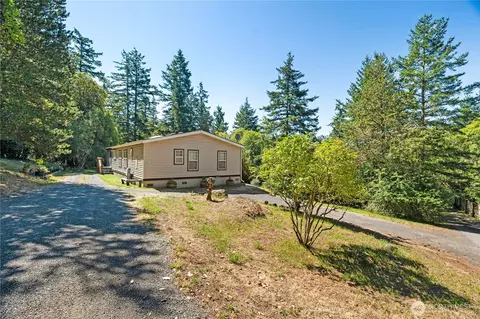301 Salmonberry Ln, Friday Harbor, WA 98250