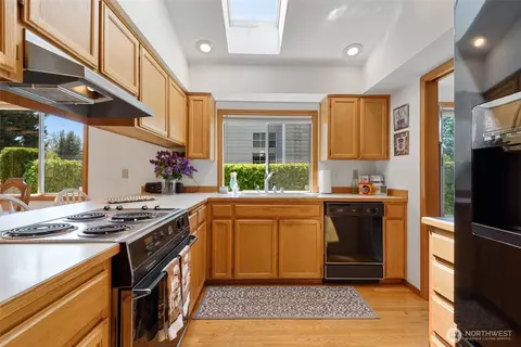 22823 14th Pl W, Bothell, WA 98021 photo 8
