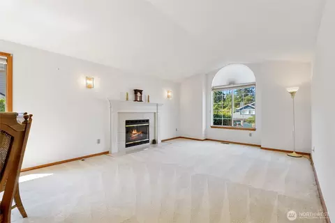 22823 14th Pl W, Bothell, WA 98021 photo 4