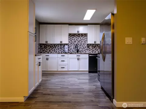 Kitchen - 1144 Lafromboise St, Enumclaw, WA 98022 photo 1 of 2
