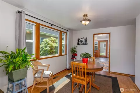 2014 Oakes Ave, Everett, WA 98201 photo 9