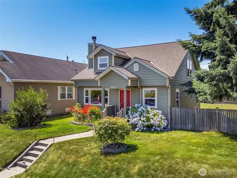 2014 Oakes Ave, Everett, WA 98201 photo 2