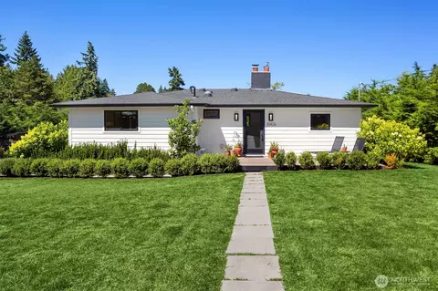 10426 SW 112th St, Vashon, WA 98070