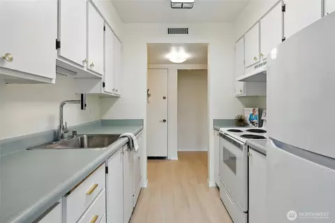 615 75th St SE #C43, Everett, WA 98203 photo 18