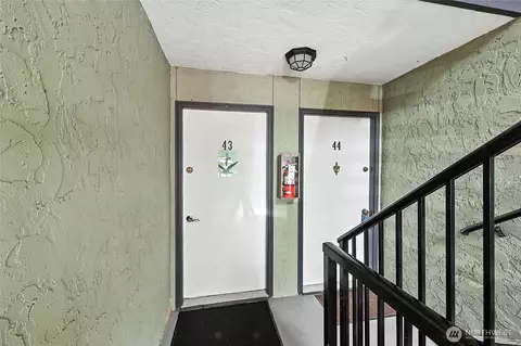 615 75th St SE #C43, Everett, WA 98203 photo 28