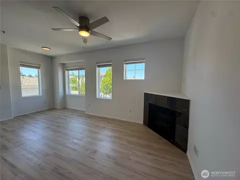 Living - 14915 38th Dr SE #II2051, Bothell, WA 98012 photo 2 of 4