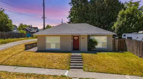 1216 S 45th St, Tacoma, WA 98418