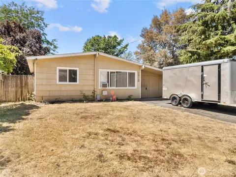 1719 Tullis St NW, Olympia, WA 98506