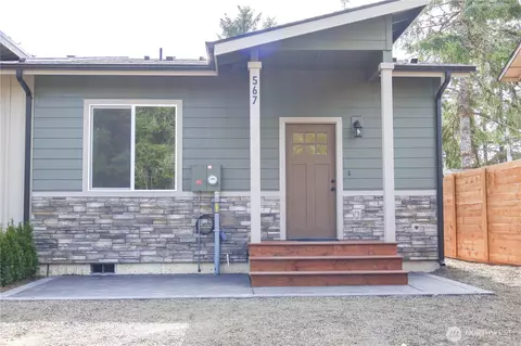 567 Sunset Ave NE, Ocean Shores, WA 98569