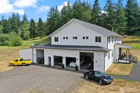 7838 Holiday Valley Dr NW, Olympia, WA 98502