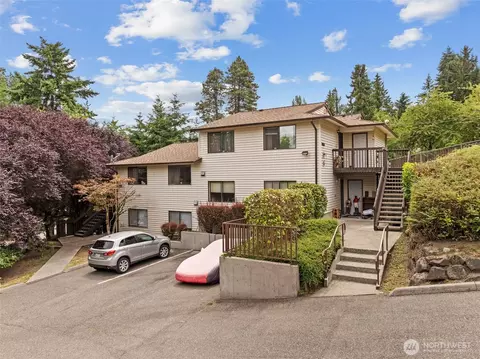 13004 33rd Ave S, Tukwila, WA 98168