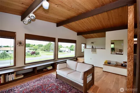 Living - 330 E Anderson Rd, Sequim, WA 98382 photo 5 of 5