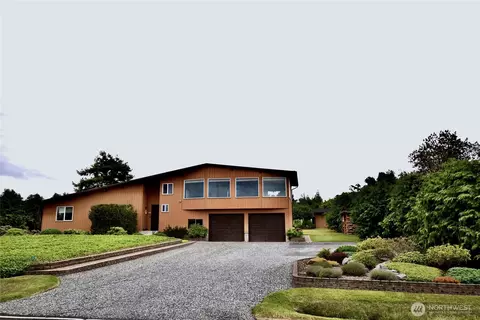 330 E Anderson Rd, Sequim, WA 98382