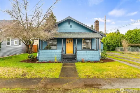 111 Aurora St, Centralia, WA 98531