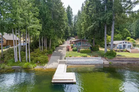 1680 E Mason Lake Dr S, Grapeview, WA 98546