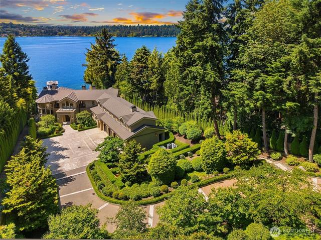 Undisclosed, Mercer Island, WA 98040