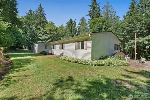 6677 SE Sedgwick Rd, Port Orchard, WA 98366