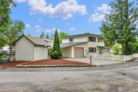 320 W Marion St, Arlington, WA 98223