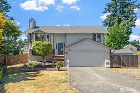 1920 SW 354th St, Federal Way, WA 98023