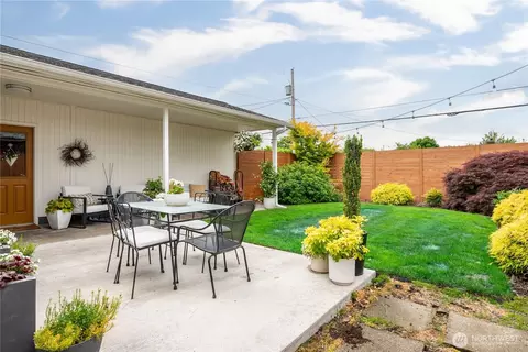 1129 18th, Longview, WA 98632 photo 28