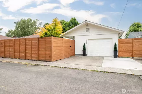 1129 18th, Longview, WA 98632 photo 31