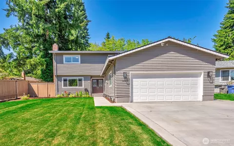 14305 109th Ave NE, Kirkland, WA 98034