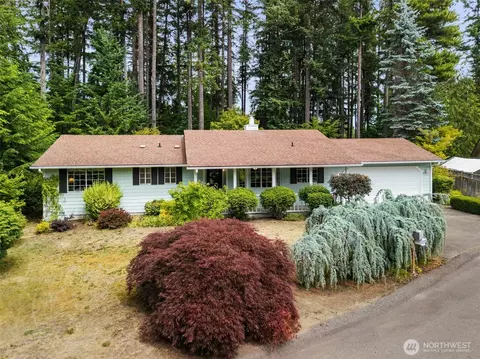 129 NE Teri Ct, Bremerton, WA 98311