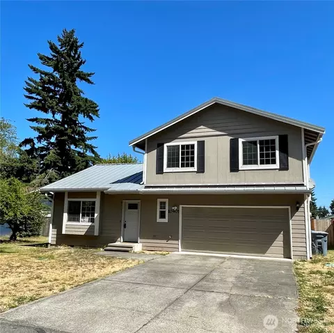 10401 98th St SW, Lakewood, WA 98498