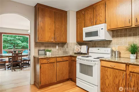 551 Fall Creek Rd, Longview, WA 98632 photo 10