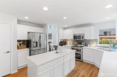 Kitchen - 13524 43rd Ave SE, Mill Creek, WA 98012 photo 3 of 3
