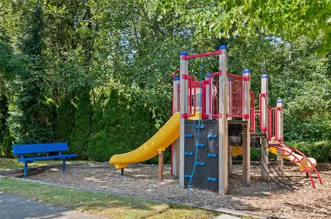 View/Area - 13524 43rd Ave SE, Mill Creek, WA 98012 photo 1 of 1
