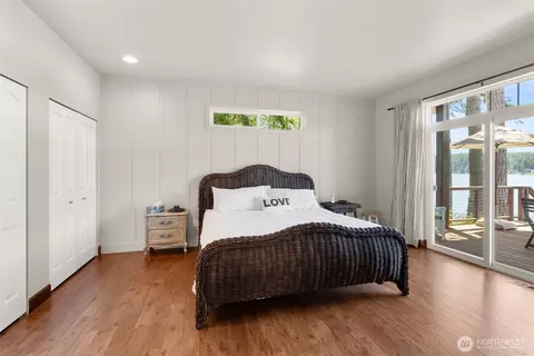 Bedroom - 1321 E Mason Lake Dr E, Grapeview, WA 98546 photo 3 of 6