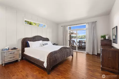 Bedroom - 1321 E Mason Lake Dr E, Grapeview, WA 98546 photo 1 of 6