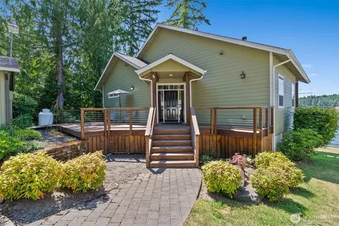 Exterior - 1321 E Mason Lake Dr E, Grapeview, WA 98546 photo 4 of 11