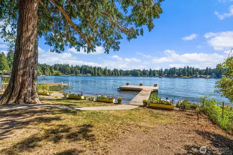 21 E Shore Ct, Grapeview, WA 98546 photo 7