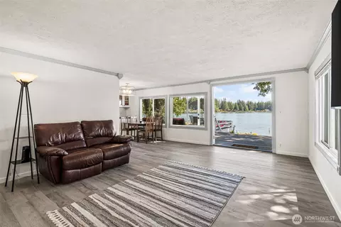 21 E Shore Ct, Grapeview, WA 98546 photo 16