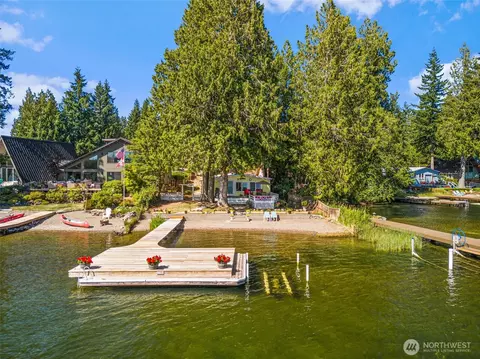 21 E Shore Ct, Grapeview, WA 98546 photo 11