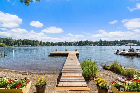 21 E Shore Ct, Grapeview, WA 98546 photo 9