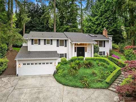 12810 NE 32nd Pl, Bellevue, WA 98005