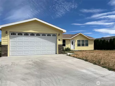 812 Rainier Dr, Kittitas, WA 98934