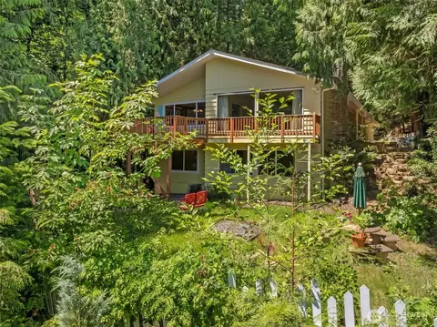 17972 W Spring Lake Dr SE, Renton, WA 98058
