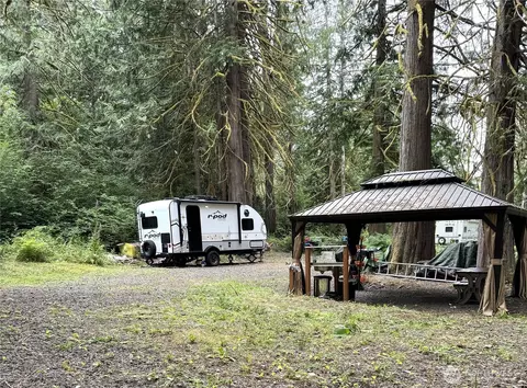 60 E Lakeshore Pl S, Shelton, WA 98584