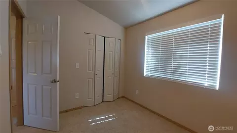 Bedroom - 6907 Rainier Dr E #1B, Everett, WA 98203 photo 4 of 4