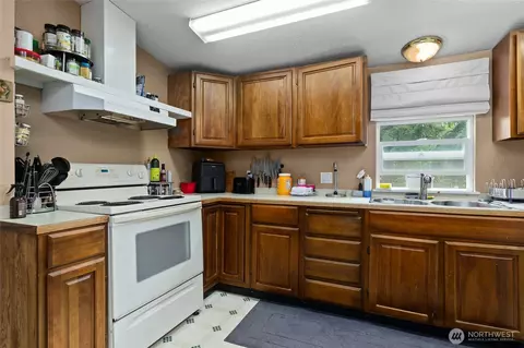 22517 133rd Street Ct E, Orting, WA 98360 photo 4