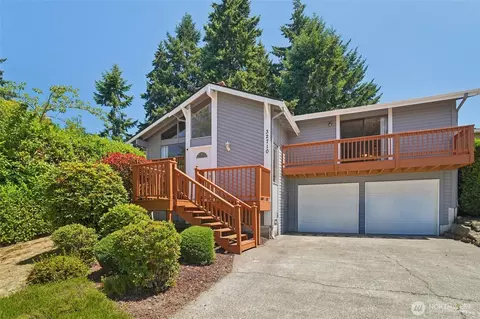 32710 5th Ave SW, Federal Way, WA 98023